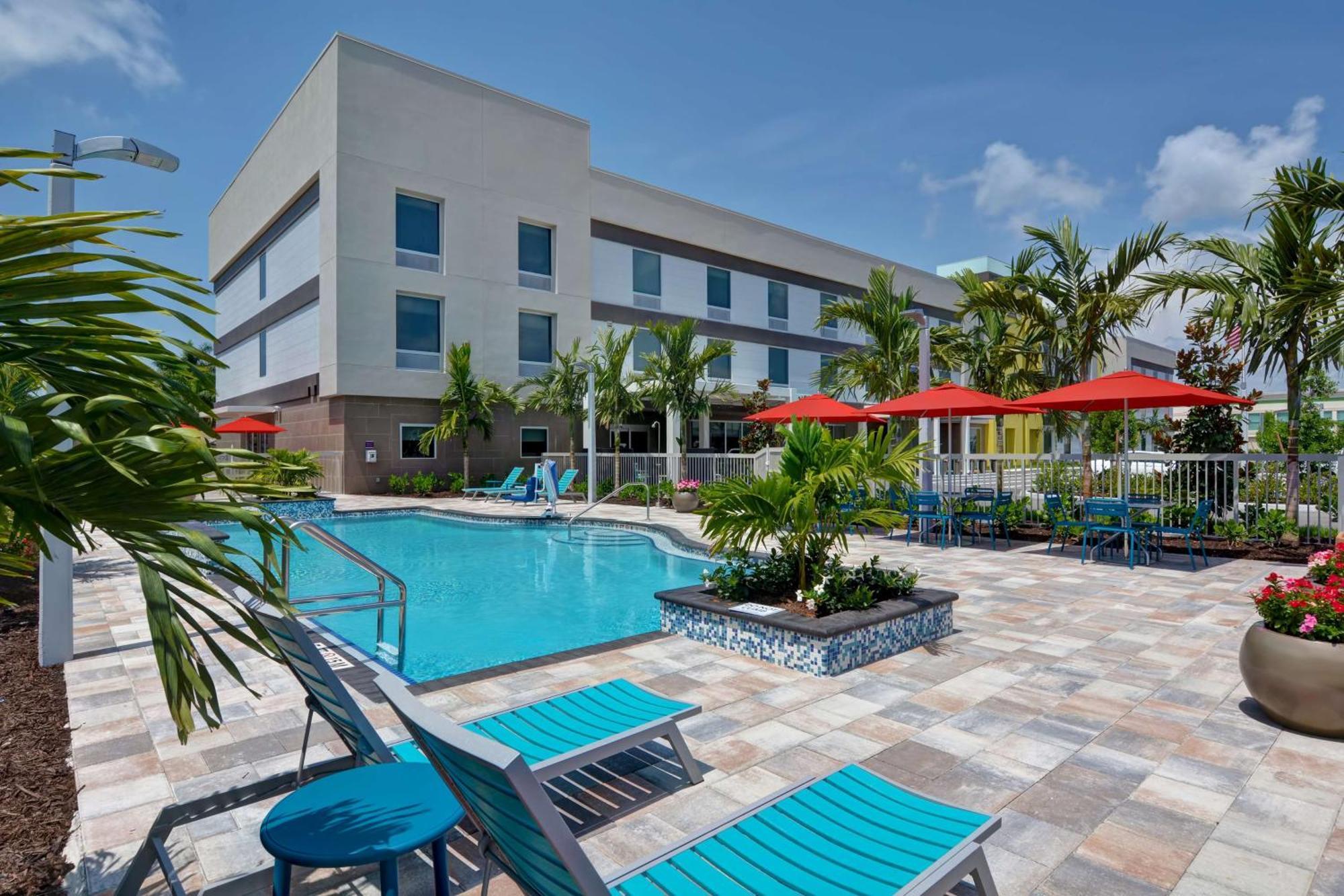 Home2 Suites By Hilton Naples I-75 Pine Ridge Road Dış mekan fotoğraf